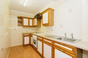 KITCHEN- click for photo gallery